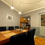Real Vip Hostel